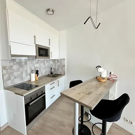 Apartament Increibles Vistas Al Mar, Tren Directo Aeropuerto Y Playa A Pie Colina 800m